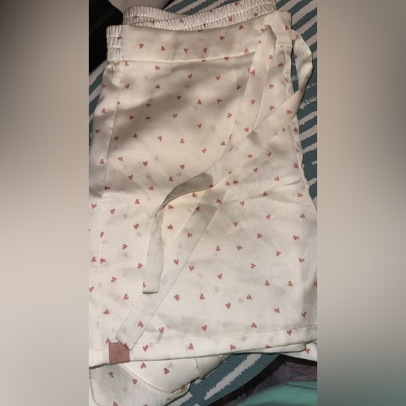 Barefoot Dreams Size Small Silk Pajama Set- NWT - Picture 3 of 3